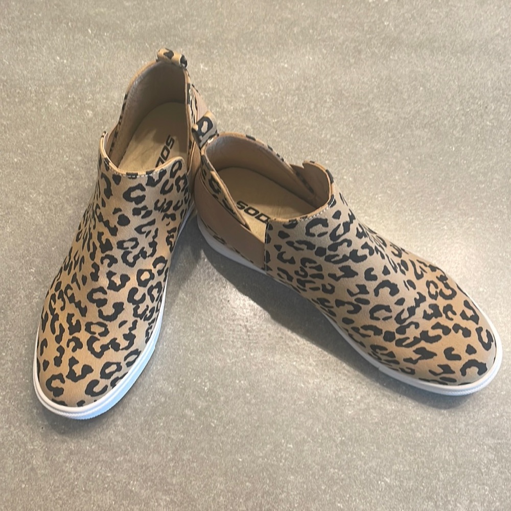 SODA- Wedge Sneaker